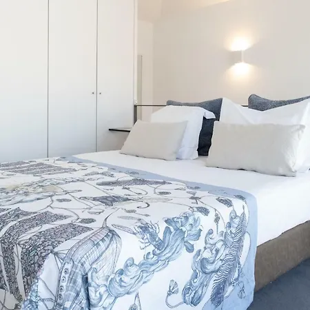 Casas Do Teatro Apartament Porto