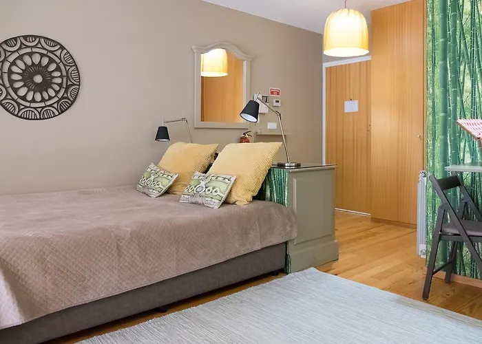 アパート カサス ド テアトロ